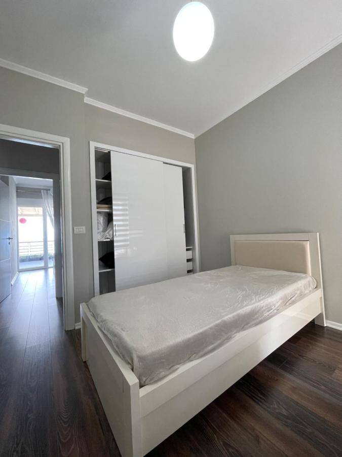 Kelvi's Apartment