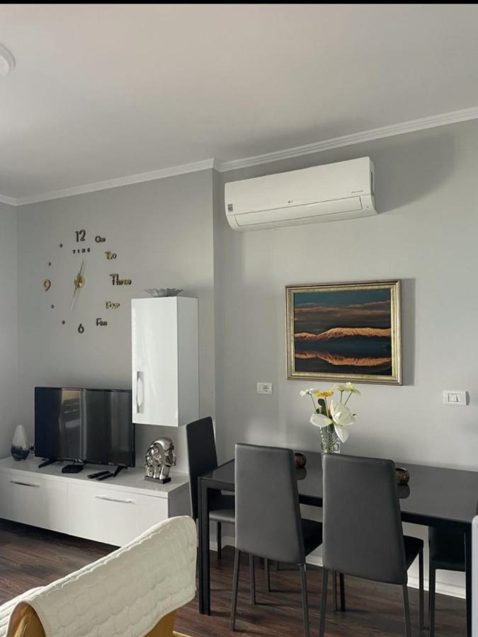Kelvi's Pogradec